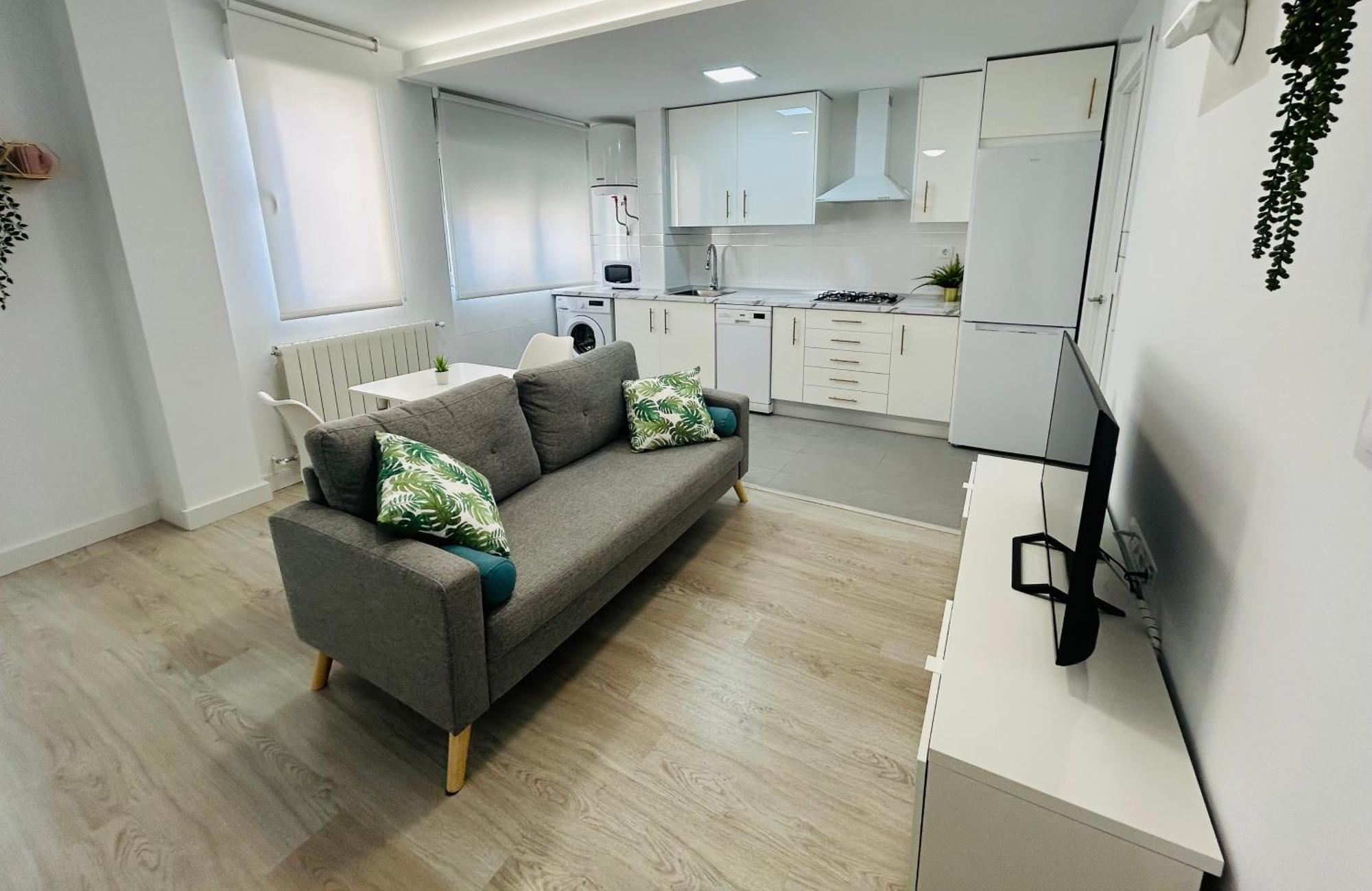 Silver -Apartamentos Birdie- Albacete Ngoại thất bức ảnh